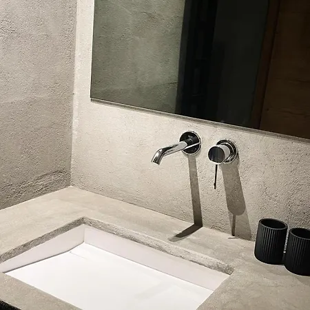 Minimaliste Contemporain House - Hot Tub - Sauna Vila